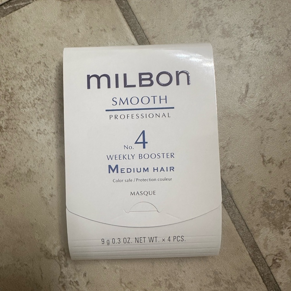 Milbon Smooth Professional Weekly Booster for Medium Hair - White